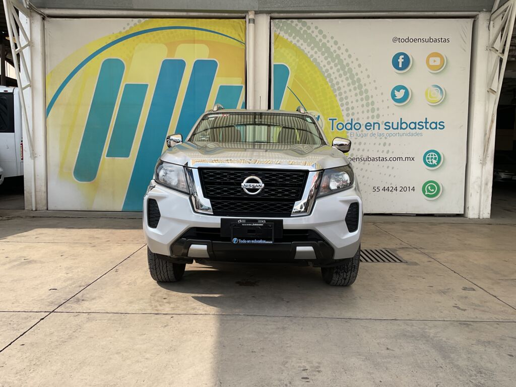 Nissan NP300 Frontier 2021 4p Platinum LE L4/2.5 Aut 2021 Nissan NP300 Frontier Venta Exteriores 2