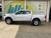 Nissan NP300 Frontier 2021 4p Platinum LE L4/2.5 Aut 2021 Nissan NP300 Frontier Venta Exteriores 8