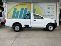 Nissan NP300 Pick Up 2019 2p L4/2.4 Man A/A 2019 Nissan NP300 Pick Up Venta Exteriores 4