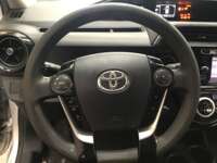 Toyota Prius 2019 5p C Hibrido L4/1.5/Aut 2019 Toyota Prius Venta Interiores 10