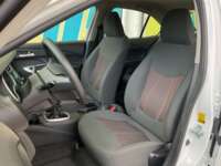 Chevrolet Aveo 2020 4p LS L4/1.5 Man  2020 Chevrolet Aveo Venta Interiores 14