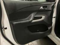Chevrolet Aveo 2020 4p LS L4/1.5 Man  2020 Chevrolet Aveo Venta Interiores 13