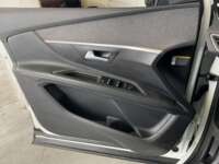 Peugeot 5008 2022 5p Allure Pack L4/1.6/T Aut 2022 Peugeot 5008 Venta Interiores 19