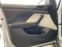 Volkswagen Taigun 2024 5p Trendline L4/1.6 Man 2024 Volkswagen Taigun Venta Interiores 17