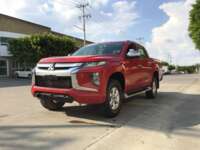 Mitsubishi L200 2021 4p Doble L4/2.5/T Diesel Man 4x4 2021 Mitsubishi L200 Venta Exteriores 1