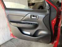 Mitsubishi L200 2021 4p Doble L4/2.5/T Diesel Man 4x4 2021 Mitsubishi L200 Venta Interiores 15