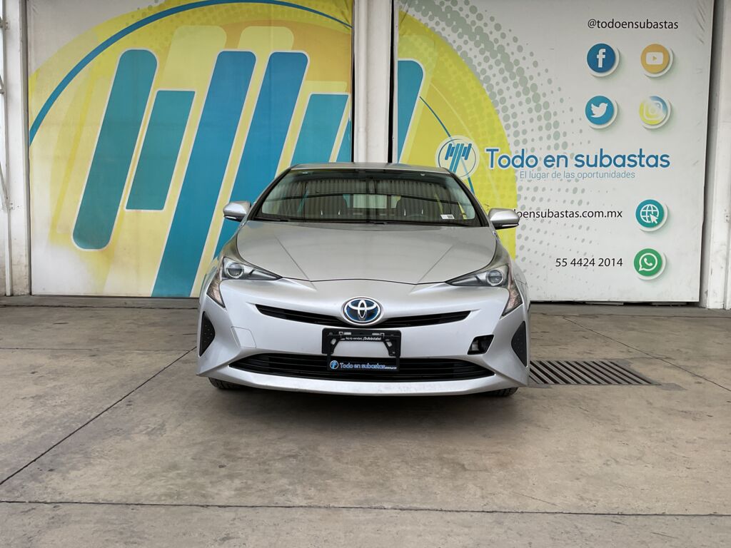 Toyota Prius 2017 5p Base Hibrido L4/1.8 Aut 2017 Toyota Prius Venta Exteriores 2