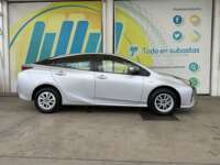 Toyota Prius 2017 5p Base Hibrido L4/1.8 Aut 2017 Toyota Prius Venta Exteriores 4