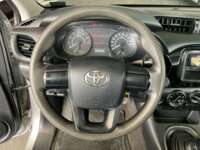 Toyota Hilux 2019 2p Cabina Sencilla L4/2.7 Man 2019 Toyota Hilux Venta Interiores 1