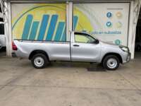 Toyota Hilux 2019 2p Cabina Sencilla L4/2.7 Man 2019 Toyota Hilux Venta Exteriores 4