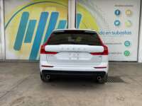 Volvo XC60 2021 5p Momentum T5 L4/2.0/T Aut   2021 Volvo XC60 Venta Exteriores 6