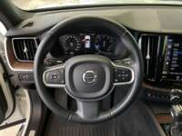 Volvo XC60 2021 5p Momentum T5 L4/2.0/T Aut   2021 Volvo XC60 Venta Interiores 1