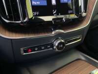 Volvo XC60 2021 5p Momentum T5 L4/2.0/T Aut   2021 Volvo XC60 Venta Interiores 9