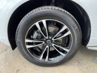 Volvo XC60 2021 5p Momentum T5 L4/2.0/T Aut   2021 Volvo XC60 Venta Llantas 1