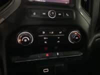 Chevrolet Silverado 2020 4p WT Doble Cabina 4x4 V6/4.3 Aut   2020 Chevrolet Silverado Venta Interiores 9