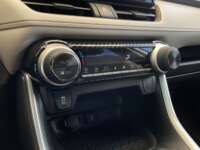 Toyota RAV4 2020 5p 2.5 XLE AWD AT 2020 Toyota RAV4 Venta Interiores 9