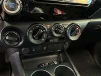 Toyota Hilux 2020 4p Doble Cabina Diesel L4/2.8/T Man 2020 Toyota Hilux Venta Interiores 9