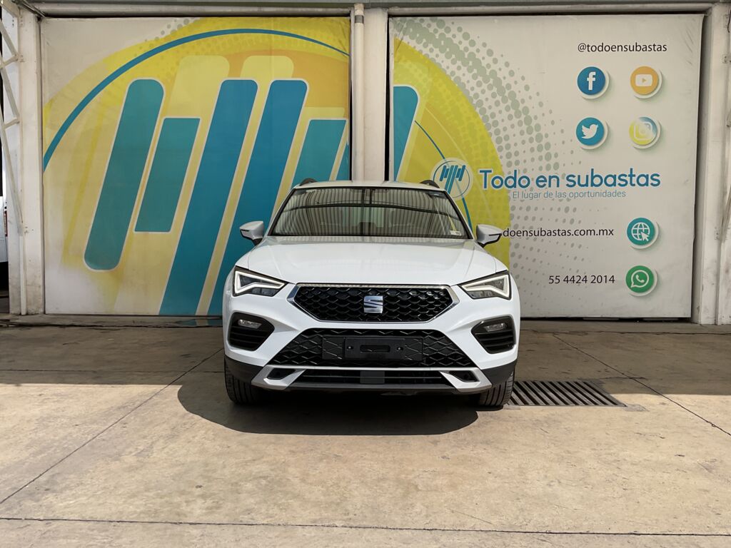 Seat Ateca 2024 5p Style L4/1.4/T Tiptronic 2024 Seat Ateca Venta Exteriores 2