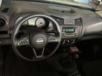 Nissan NP300 Pick Up 2024  2024 Nissan NP300 Pick Up Venta Interiores 4