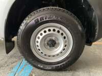 Nissan NP300 Pick Up 2024  2024 Nissan NP300 Pick Up Venta Llantas 10