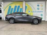 Mazda 3 2021 4p Sedán i L4/2.5 Skyactiv-Drive 2021 Mazda 3 Venta Exteriores 4