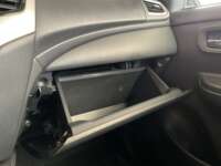 Mitsubishi L200 2021 4p Doble L4/2.5/T Diesel Man 4x4 2021 Mitsubishi L200 Venta Interiores 13