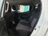 Mitsubishi L200 2021 4p Doble L4/2.5/T Diesel Man 4x4 2021 Mitsubishi L200 Venta Interiores 18