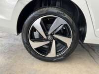 Volkswagen Virtus 2022 4p Highline L3/1.0/T Tiptronic Línea Nueva 2022 Volkswagen Virtus Venta Llantas 7
