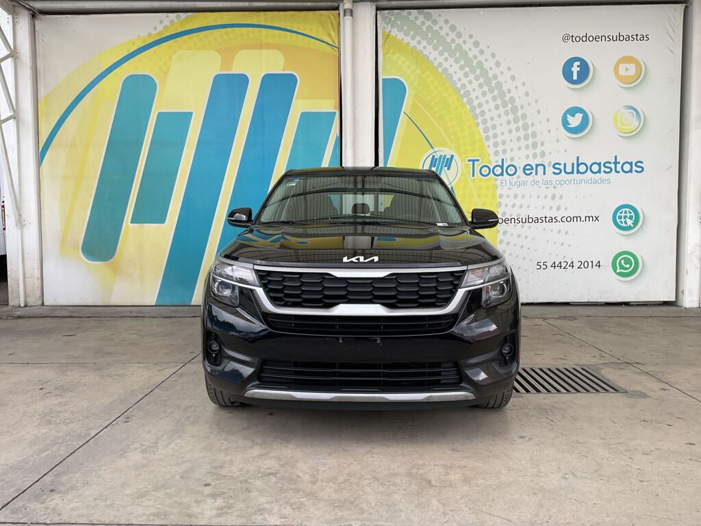 Kia Seltos 2022 5p EX L4/1.6 Aut 2022 Kia Seltos Venta Exteriores 2