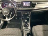 Kia Rio 2020 5p HB LX L4/1.6 Man       2020 Kia Rio Venta Interiores 4