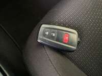 Toyota Prius 2022 5p Base HEV L4/1.8 Aut 2022 Toyota Prius Venta Interiores 11