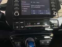 Toyota Prius 2022 5p Base HEV L4/1.8 Aut 2022 Toyota Prius Venta Interiores 9