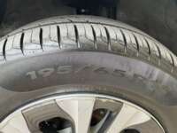 Toyota Prius 2022 5p Base HEV L4/1.8 Aut 2022 Toyota Prius Venta Llantas 2