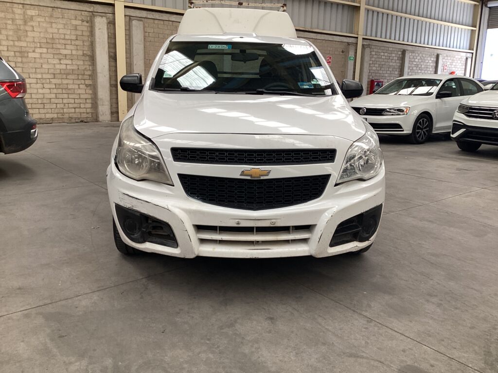 Chevrolet Tornado 2020 2p LS L4/1.8 Man    2020 Chevrolet Tornado Venta Exteriores 2