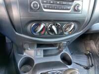 Nissan NP300 2022 2p L4/2.5 Man A/C 2022 Nissan NP300 Venta Interiores 5