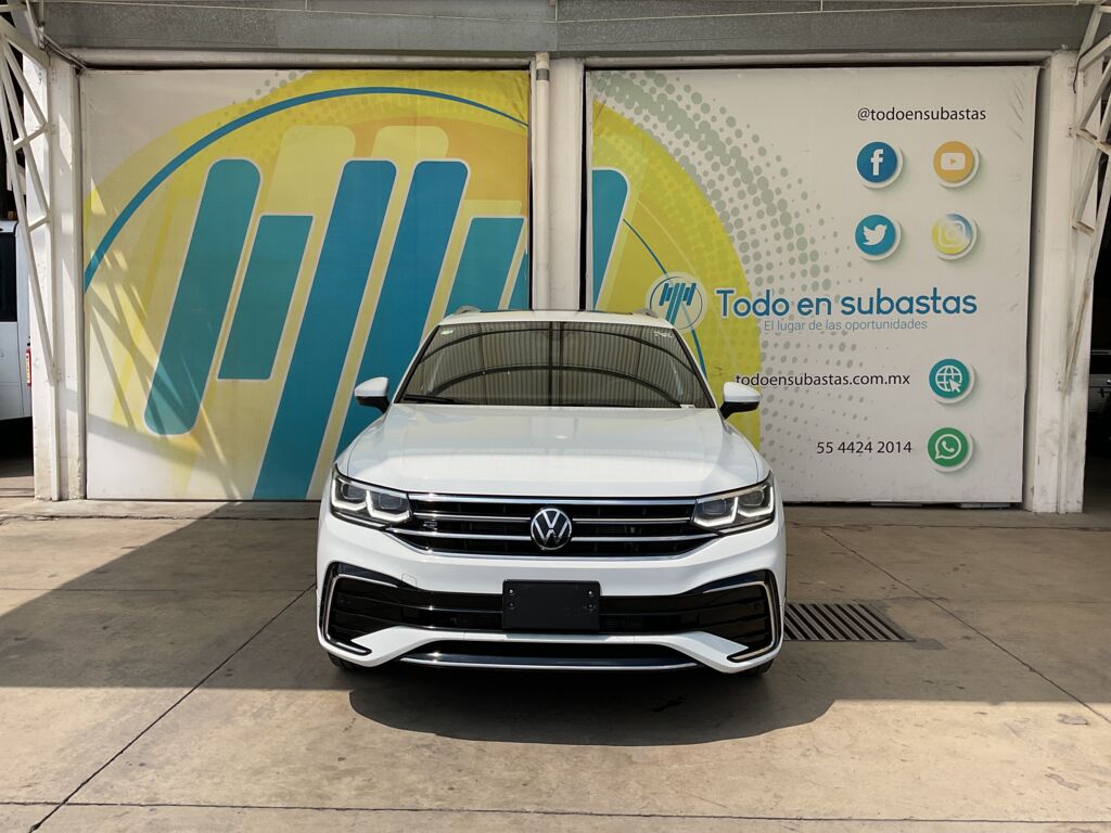 Volkswagen Tiguan 2024 5p R-Line L4/2.0/T DSG 4 Motion 2024 Volkswagen Tiguan Venta Exteriores 2
