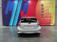 Toyota Prius 2019 5p C Hibrido L4/1.5/Aut 2019 Toyota Prius Venta Exteriores 6