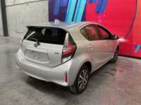 Toyota Prius 2019 5p C Hibrido L4/1.5/Aut 2019 Toyota Prius Venta Exteriores 7