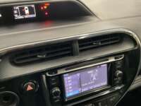 Toyota Prius 2019 5p C Hibrido L4/1.5/Aut 2019 Toyota Prius Venta Interiores 7
