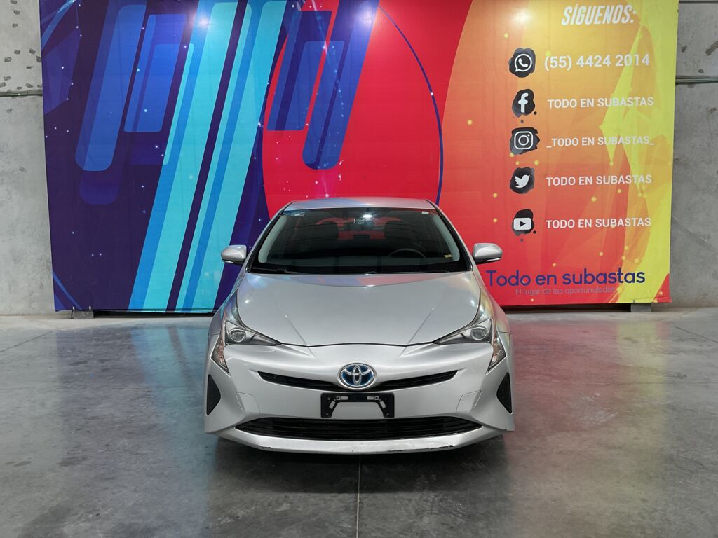 Toyota Prius 2017 5p Base Híbrido L4/1.8 Aut  2017 Toyota Prius Venta Exteriores 2
