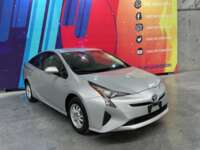 Toyota Prius 2017 5p Base Híbrido L4/1.8 Aut  2017 Toyota Prius Venta Exteriores 3