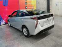 Toyota Prius 2017 5p Base Híbrido L4/1.8 Aut  2017 Toyota Prius Venta Exteriores 5
