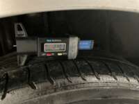 Toyota Prius 2017 5p Base Híbrido L4/1.8 Aut  2017 Toyota Prius Venta Llantas 5