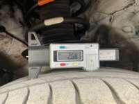 Toyota Prius 2017 5p Base Hibrido L4/1.8 Aut 2017 Toyota Prius Venta Llantas 12