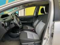 Toyota Prius 2018 5p C Híbrido L4/1.5 Aut 2018 Toyota Prius Venta Interiores 21