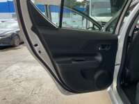 Toyota Prius 2018 5p C Híbrido L4/1.5 Aut 2018 Toyota Prius Venta Interiores 22