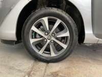 Toyota Prius 2018 5p C Híbrido L4/1.5 Aut 2018 Toyota Prius Venta Llantas 1