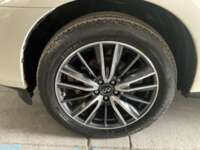 Infiniti QX60 2017 5p Perfection V6/3.5 CVT Línea Nueva 2017 Infiniti QX60 Venta Llantas 1