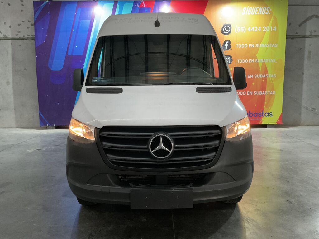 Mercedes-Benz Sprinter 2021 5p 311 Median A/A L4/2.14/TDI Man 2021 Mercedes-Benz Sprinter Venta Exteriores 2