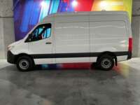Mercedes-Benz Sprinter 2021 5p 311 Median A/A L4/2.14/TDI Man 2021 Mercedes-Benz Sprinter Venta Exteriores 4